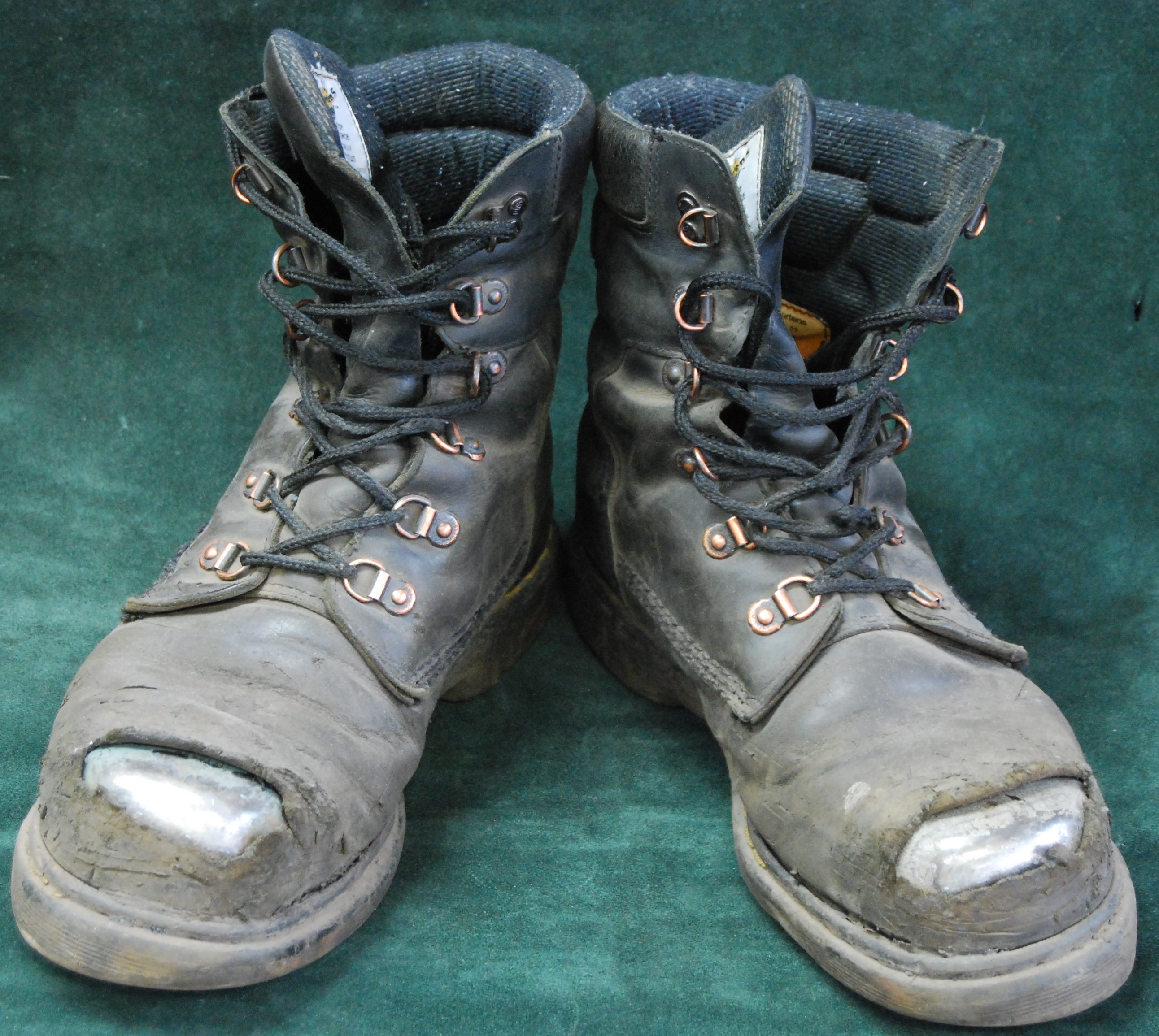 Tulsa Shoe Rebuilders -- Loacl: 918-584-6062 OR Toll Free: 877.313 ...